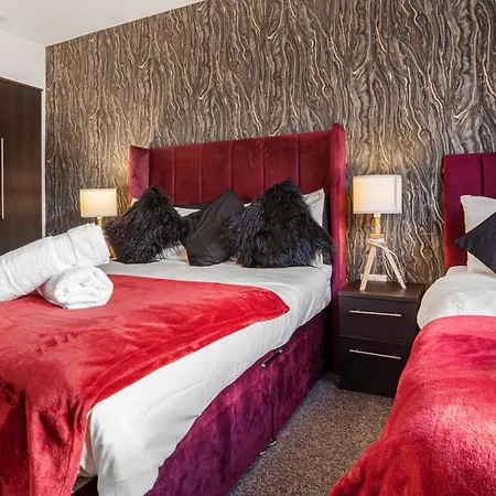 Oceanic Bliss - Monthly With Free Park & Netflix Apartment Birmingham